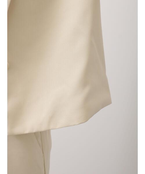 Te chichi TERRASSE(テチチテラス)の「ショートテーラードジャケット(セットアップ可)(ノーカラージャケット・レディース・ブルー/ベージュ/ネイビー・フリ-)」の16枚目の写真