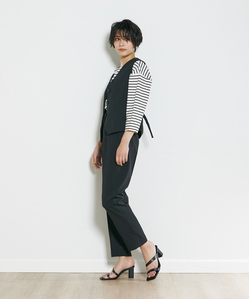 INED CLARO（イネドクラロ）の「メンズライクベスト（ベスト・レディース・ベージュ/グレー/ブラック・フリー）」の5枚目の写真