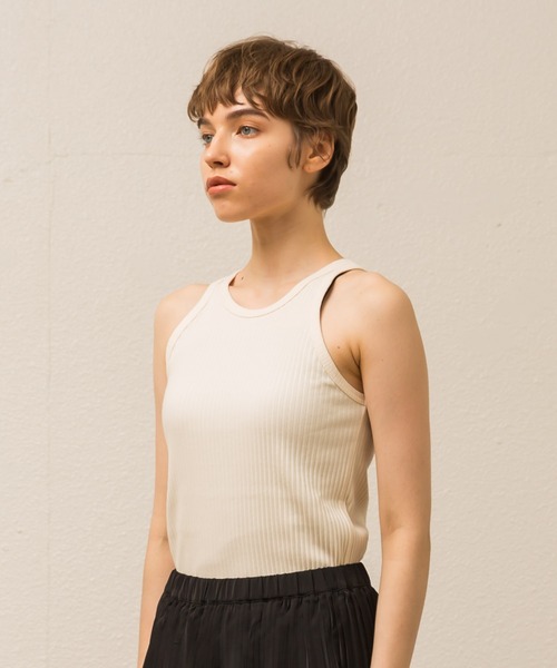 ALLUMER(アリュメール)の「アメリカンスリーブタンクトップ(タンクトップ・レディース・モカ/ピンク/アイボリー/ブラック・1)」の6枚目の写真