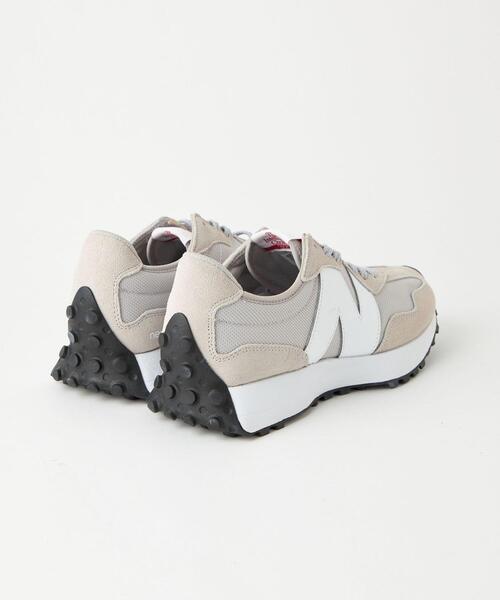 NEW BALANCE（ニューバランス）の「＜New Balance＞MS327 スニーカー（スニーカー・レディース・ライトグレー/ブラック・22.5cm/23cm/23.5cm/24cm/24.5cm/25cm）」の3枚目の写真