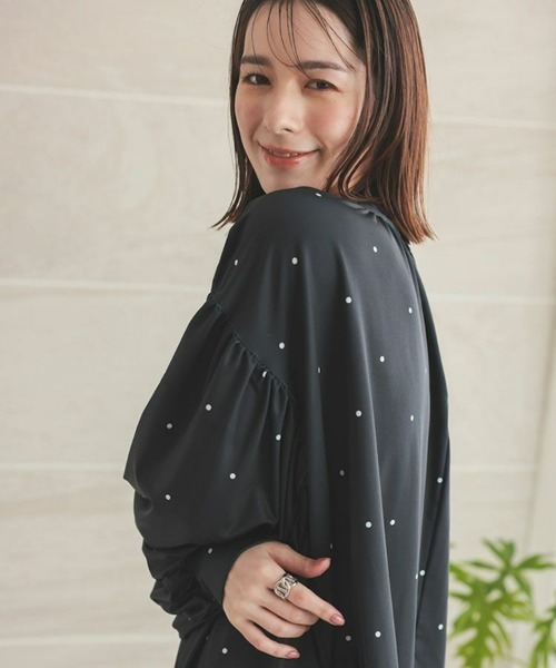 DONOBAN(ドノバン)の「ラッシュチュニック(ラッシュガード・レディース・ドット/ベージュ/ベージュ系その他/モスグリーン/ダークブラウン/ブラック・F)」の20枚目の写真