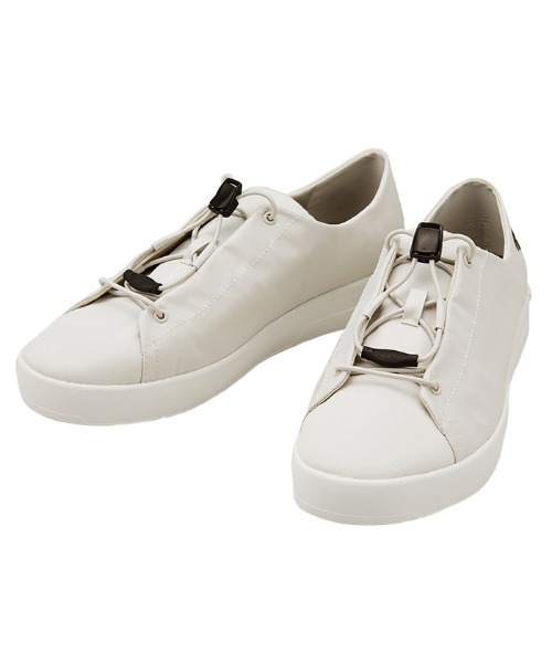 DESCENTE（デサント）の「Wayser easy LO（スニーカー）」 - WEAR