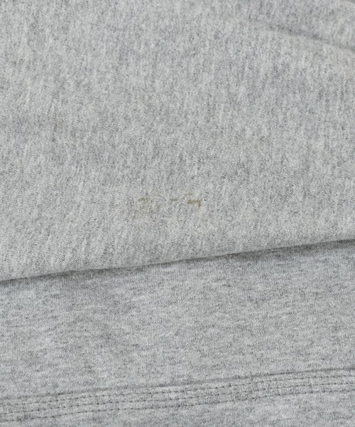 Champion（チャンピオン）の「【ヴィンテージ古着】Champion / チャンピオン ロゴ刺繍 スウェットパーカー（パーカー・メンズ・グレー・LARGE）」の9枚目の写真
