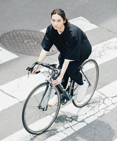 THOUSAND MILE（サウザンドマイル）の「《WEB限定》【THOUSAND MILE】別注セットアップ上下+巾着+ポーチ 4点セット（Tシャツ/カットソー・メンズ・ブラック/チャコールグレー/ネイビー・MEDIUM/LARGE）」の16枚目の写真