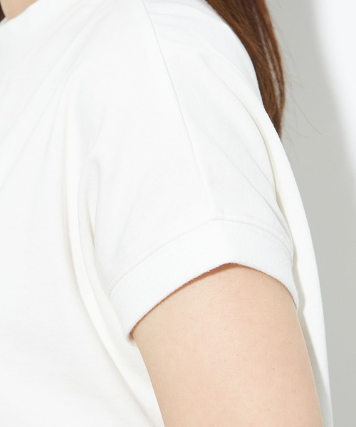 Petit Honfleur(プチオンフルール)の「【UVカット・接触冷感】オーガニックコットンモックネックTシャツ(Tシャツ/カットソー・レディース・ホワイト/オレンジ/イエロー/ネイビー・L/M)」の9枚目の写真