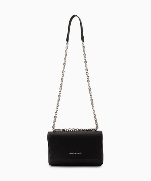 新品未使用 カルバンクラインジーンズ ショルダーバッグ チェーン フラップ Calvin Klein（カルバン・クライン）の「フラップチェーン