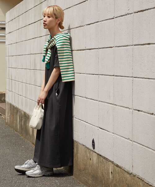 FREAK'S STORE（フリークスストア）の「【限定展開】 USA コットン ビッグシルエット Tシャツ ワンピース（ワンピース・レディース・ブラック/ブラウン/オフホワイト/オレンジ/ブルー/グリーン・ﾌﾘ-）」の11枚目の写真