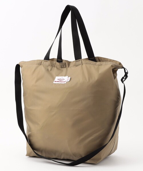 Battenwear(バテンウエア)の「Battenwear/バテンウエア PACKABLE TOTE/パッカブルトートバック/ショルダーバック/ハンドバック(トートバッグ・メンズ・ベージュ/ブラック・フリ-)」の2枚目の写真