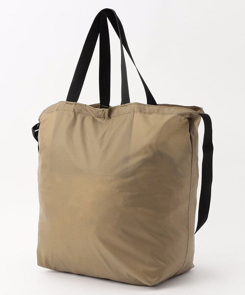 Battenwear(バテンウエア)の「Battenwear/バテンウエア PACKABLE TOTE/パッカブルトートバック/ショルダーバック/ハンドバック(トートバッグ・メンズ・ベージュ/ブラック・フリ-)」の4枚目の写真