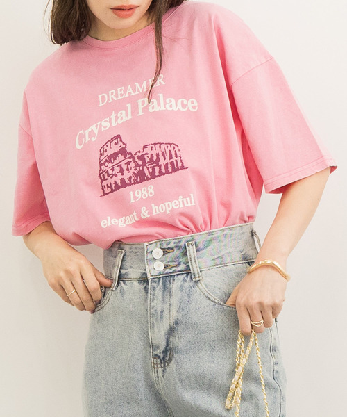 DAY CLOSET（デイ クローゼット）の「レディース 半袖ドロップショルダーヴィンテージ風ロゴTシャツ（Tシャツ/カットソー・レディース・ピンク/ブラック・ONE SIZE）」の4枚目の写真