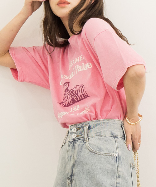 DAY CLOSET（デイ クローゼット）の「レディース 半袖ドロップショルダーヴィンテージ風ロゴTシャツ（Tシャツ/カットソー・レディース・ピンク/ブラック・ONE SIZE）」の11枚目の写真