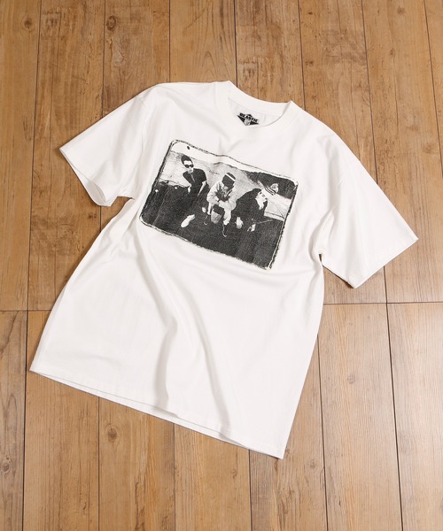 Insonnia PROJECTS(インソニアプロジェクト)の「Insonnia Projects インソニアプロジェクツ / Beastie Boys ビースティボーイズ ビッグシルエットプリントTシャツ バンドT(Tシャツ/カットソー・メンズ・ブラック/ホワイト・1/2/3)」の3枚目の写真