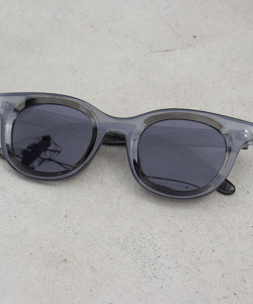 GLOSTER（グロスター）の「【GLOSTER/グロスター】ワイドフレーム ウェリントン カラーレンズ サングラス（サングラス・メンズ・イエロー/チャコールグレー/ブラック・FREE）」の5枚目の写真