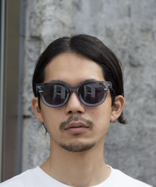 GLOSTER（グロスター）の「【GLOSTER/グロスター】ワイドフレーム ウェリントン カラーレンズ サングラス（サングラス・メンズ・イエロー/チャコールグレー/ブラック・FREE）」の15枚目の写真