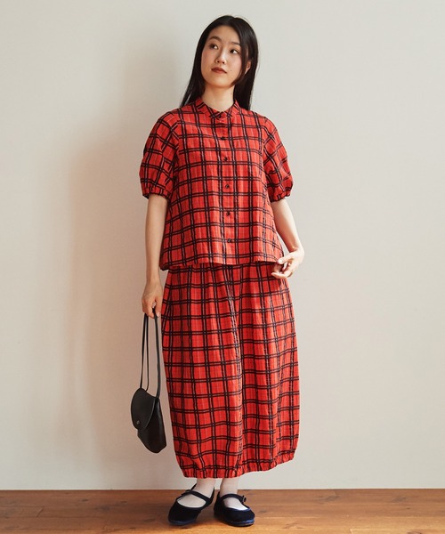 ビュルデサボン　　赤チェックフリルブラウス bulle de savon（ビュルデサボン）の「C/E CHECK フウセン
