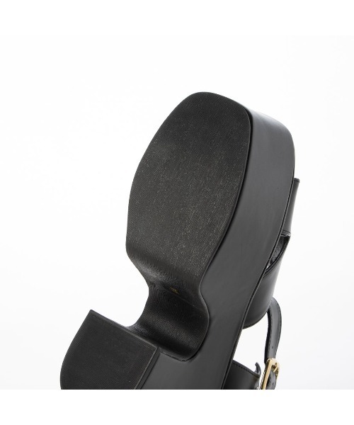 Mafmof（マフモフ）の「Mafmof(マフモフ)ワイドクロスストラップ厚底ボリュームソールサンダル（サンダル・レディース・ブラック/ベージュ/ホワイト・M/S/L/LL）」の16枚目の写真