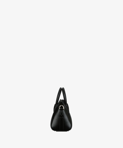 GIVENCHY（ジバンシイ）の「ANTIGONA MICRO BAG（ショルダーバッグ・レディース・ブラック・FREE）」の4枚目の写真