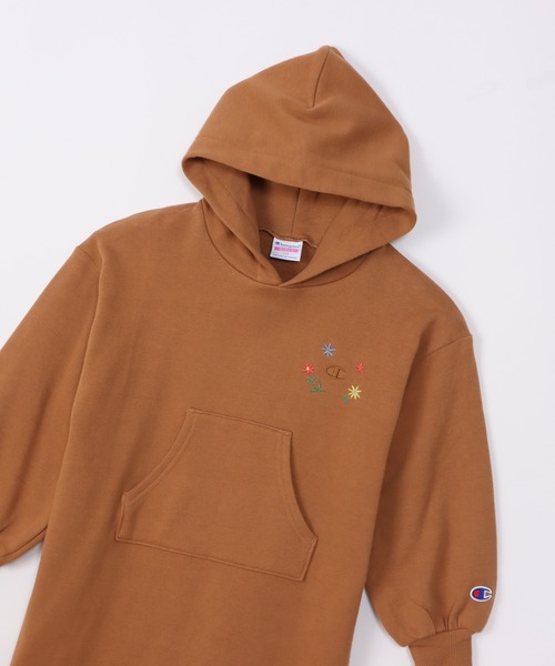 Champion(チャンピオン)の「【Champion/チャンピオン】キッズ フーデッドスウェットワンピース(ワンピース・キッズ・キャメル/オートミール/チャコール・140/110/120/130/100)」の10枚目の写真