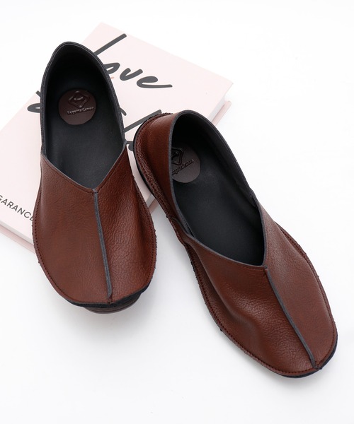 Re:getA(リゲッタ)の「Vカットデザインバブーシュ(バレエシューズ・レディース・ブラック/アイボリー/ダークブラウン・M/S)」の20枚目の写真
