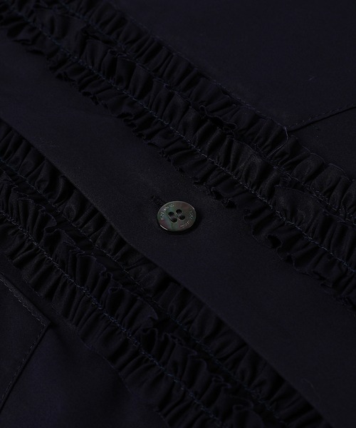 FACETASM（ファセッタズム）の「FRILL SHORT SLEEVE SHIRT（シャツ/ブラウス・メンズ・ネイビー/ライトブルー・4/5）」の4枚目の写真
