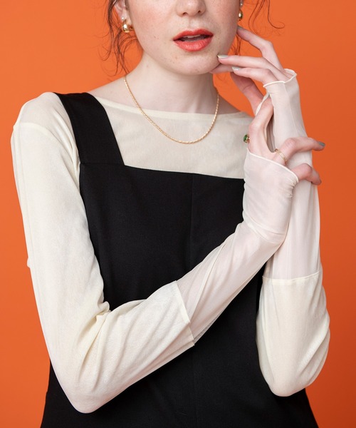 COMMRE（コムル）の「袖チュール切り替えシアーベロアトップス（Tシャツ/カットソー・レディース・アイボリー/ブラック/ブラウン・FREE）」の8枚目の写真