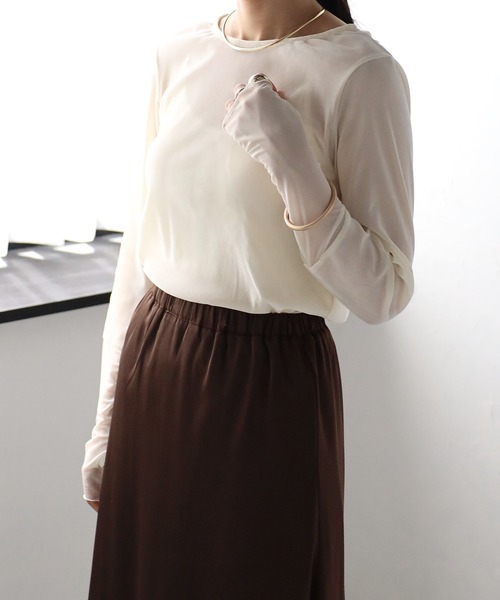 COMMRE（コムル）の「袖チュール切り替えシアーベロアトップス（Tシャツ/カットソー・レディース・アイボリー/ブラック/ブラウン・FREE）」の18枚目の写真