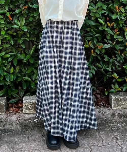Lamoa(ラモア)の「Lamoa/チェック柄 キモウハイウエストスカート(スカート・レディース・ブラウン系その他/ブルー系その他/ブラック系その他・MEDIUM)」の6枚目の写真