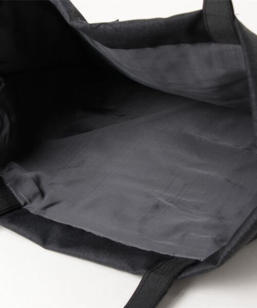 ADAM ET ROPE'(アダムエロペ)の「スーベニア ロゴ ナップサック / 2WAY / トートバッグ(バックパック/リュック・メンズ・チャコールグレー/グリーン/オフホワイト/ネイビー/ライトグレー/ブラック・FREE)」の11枚目の写真