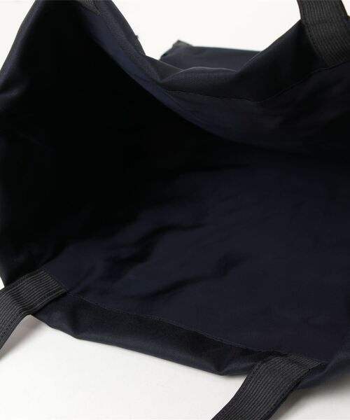 ADAM ET ROPE'(アダムエロペ)の「スーベニア ロゴ ナップサック / 2WAY / トートバッグ(バックパック/リュック・メンズ・チャコールグレー/グリーン/オフホワイト/ネイビー/ライトグレー/ブラック・FREE)」の13枚目の写真