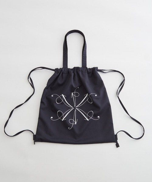 ADAM ET ROPE'(アダムエロペ)の「スーベニア ロゴ ナップサック / 2WAY / トートバッグ(バックパック/リュック・メンズ・チャコールグレー/グリーン/オフホワイト/ネイビー/ライトグレー/ブラック・FREE)」の6枚目の写真