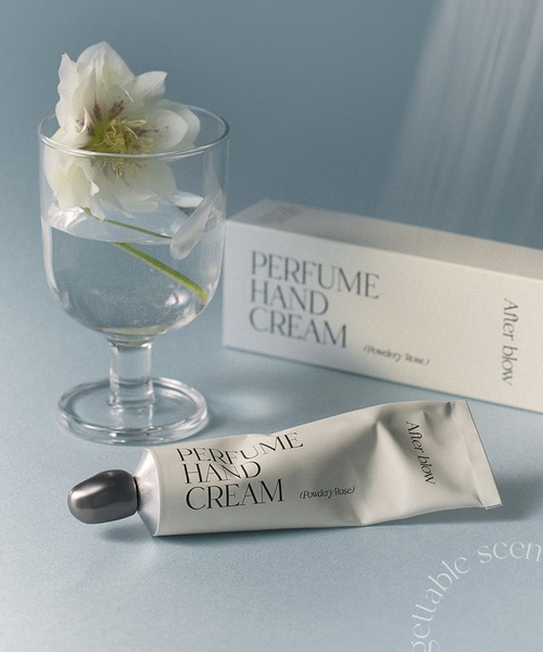 After blow(アフターブロウ)の「【After blow/アフターブロウ】Perfume Hand Cream(パフュームハンドクリーム)(ハンドケア/ハンドクリーム・レディース・#05 Rose Bouque/#04 Citrus Moon/#03 Powdery Rose/#01 Tender Wood/#02 Jasmine Musc/#06 Cotton Fog/#07 Golden Floral・FREE)」の12枚目の写真