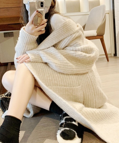 Grandeir（グランディール）の「フード付きロングニットカーディガン