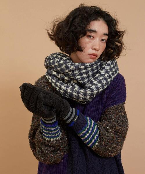 FRAPBOIS（フラボア）の「ボアグローブ（手袋・レディース・ベージュ/ブラック・FREE）」の5枚目の写真