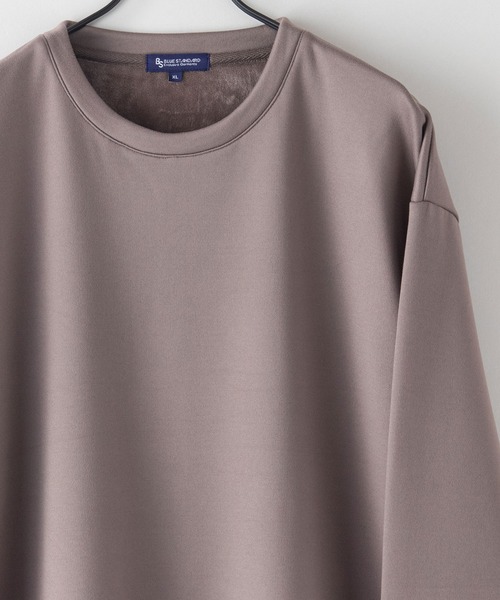 Blue Standard (ブルースタンダード)の「【BLUE STANDARD/ブルースタンダード】 ダンボール 裏シャギーフェイクレイヤード クルーネック(Tシャツ/カットソー・メンズ・チャコールグレー/オフホワイト/ブラック/ベージュ・MEDIUM/X-LARGE/LARGE)」の13枚目の写真