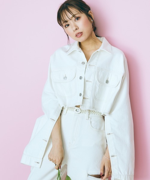 marun（マルン）の「＜大きいサイズ＞  クロップド丈デニムジャケット　marun（デニムジャケット・レディース・ライトブルー/オフホワイト・3L～4L/L～LL）」の6枚目の写真