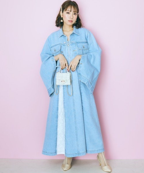 marun（マルン）の「＜大きいサイズ＞  クロップド丈デニムジャケット　marun（デニムジャケット・レディース・ライトブルー/オフホワイト・3L～4L/L～LL）」の14枚目の写真