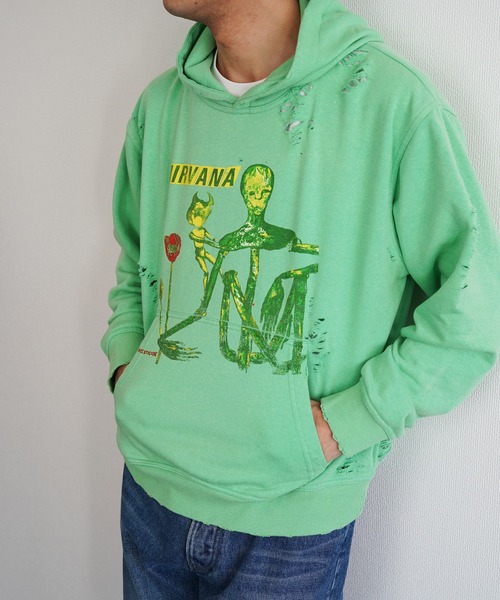 NIRVANA(ニルヴァーナ)の「【THRIFTY LOOK スリフティールック】WORN-OUT BAND HOODIE パーカー(パーカー・メンズ・ブラック/ライトグリーン/ブラウン/グレー/グリーン/オリーブ・X-LARGE/LARGE/XX-LARGE)」の7枚目の写真