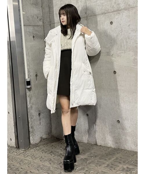 MURUA(ムルーア)の「コクーンミドルブルゾン(ブルゾン・レディース・アイボリー/ブラック・FREE)」の15枚目の写真