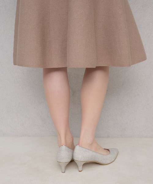 Launa lea（ラウナレア）の「【26春夏新色】Launa lea rich ゴールドラインパンプス(80009E)（パンプス・レディース・ピンクベージュ/ゴールド/シルバー/ブラック系その他/グレイッシュブルー/ベビーピンク/ミント/ピンク系その他2/ラベンダー/グレー系その他・21.5cm/22.0cm/22.5cm/23.0cm/23.5cm/24.0cm/24.5cm/25.0cm/25.5cm）」の16枚目の写真