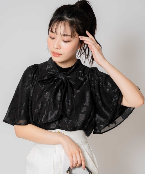 Pheeta フィータ　カットジャガードブラウス　定価36300円 Pheeta(フィータ)コットン刺繍スキッパーブラウス“Trinity