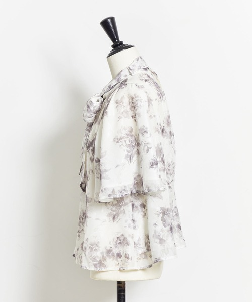 NOELA（ノエラ）の「フィルムカットジャガードブラウス（シャツ/ブラウス・レディース・ブラック/グレー/オフホワイト・フリー）」の8枚目の写真