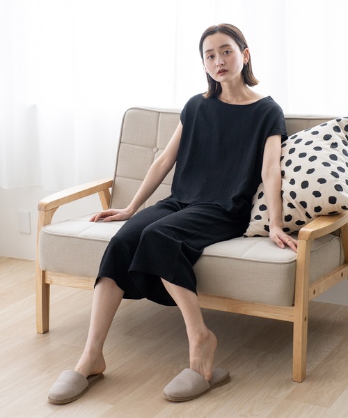 VitaFelice（ヴィータフェリーチェ）の「カットクレープルームウェア 上下セット（ルームウェア/パジャマ・レディース・アイボリー/ミント/ピンク/ブラック・FREE）」の3枚目の写真