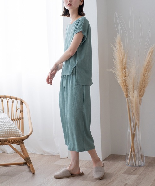 VitaFelice（ヴィータフェリーチェ）の「カットクレープルームウェア 上下セット（ルームウェア/パジャマ・レディース・アイボリー/ミント/ピンク/ブラック・FREE）」の21枚目の写真