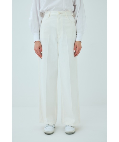 ホワイトデニム センタープレスワイドパンツ（デニムパンツ