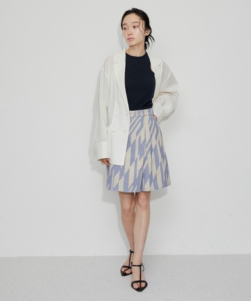 ADAM ET ROPE'(アダムエロペ)の「ジャガードハーフパンツ(その他パンツ・レディース・ブラック系その他/サックスブルー・36/38)」の3枚目の写真