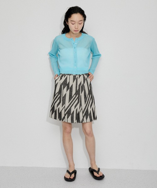 ADAM ET ROPE'(アダムエロペ)の「ジャガードハーフパンツ(その他パンツ・レディース・ブラック系その他/サックスブルー・36/38)」の6枚目の写真