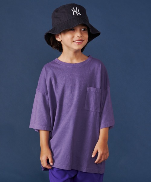 Auntie Rosa Holiday（アンティローザホリデー）の「ピグメントオーバーサイズポケットTEE（Tシャツ/カットソー・キッズ・グリーン/ネイビー/チャコールグレー/ベージュ/ブラック/パープル・130/140/150/160）」の6枚目の写真