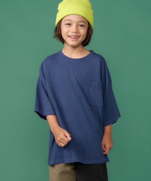 Auntie Rosa Holiday（アンティローザホリデー）の「ピグメントオーバーサイズポケットTEE（Tシャツ/カットソー・キッズ・グリーン/ネイビー/チャコールグレー/ベージュ/ブラック/パープル・130/140/150/160）」の5枚目の写真