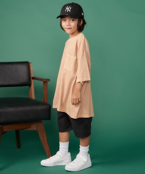 Auntie Rosa Holiday（アンティローザホリデー）の「ピグメントオーバーサイズポケットTEE（Tシャツ/カットソー・キッズ・グリーン/ネイビー/チャコールグレー/ベージュ/ブラック/パープル・130/140/150/160）」の10枚目の写真