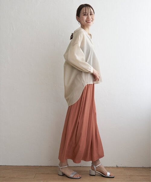 ikka(イッカ)の「シアストライプバンドカラーシャツ(シャツ/ブラウス・レディース・チャコール/ブルー系/ベージュ・M/L/S)」の5枚目の写真